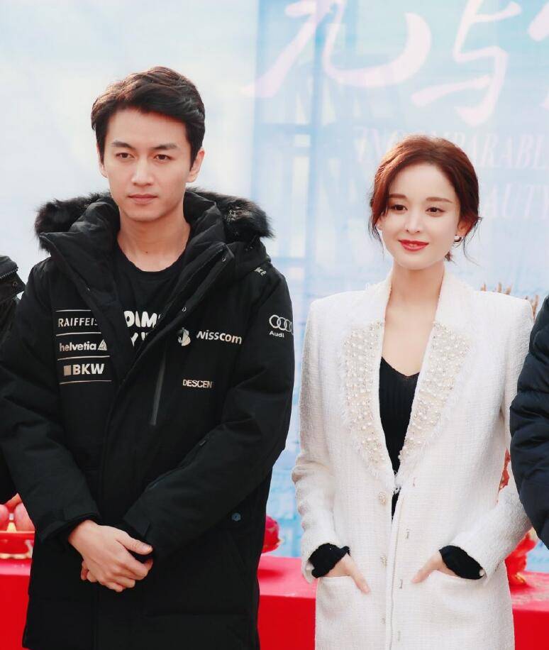 原创33岁陈晓帅气不再与娜扎出席开机仪式脸部发胖鱼尾纹明显