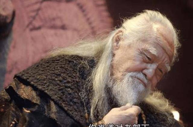 84岁王德顺不服老!搭档张一山演《鹿鼎记》,52岁女儿也冻龄