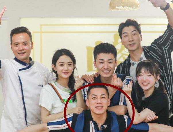 网传第三任男友上线,得知背景:难怪不顾脸面要倒追_手机搜狐网