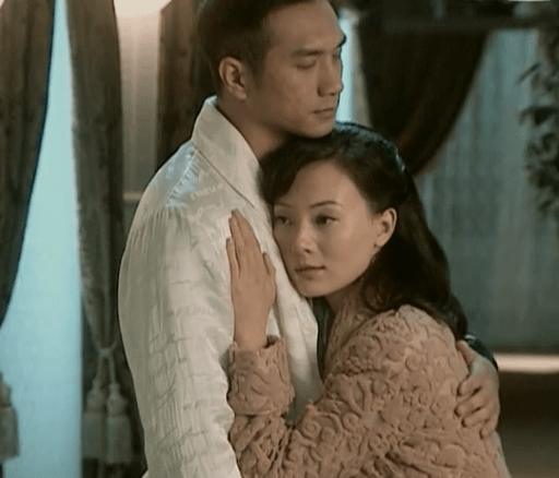 《倾城之恋》,也就懂得婚姻是什么,本质无非两个字_范柳原