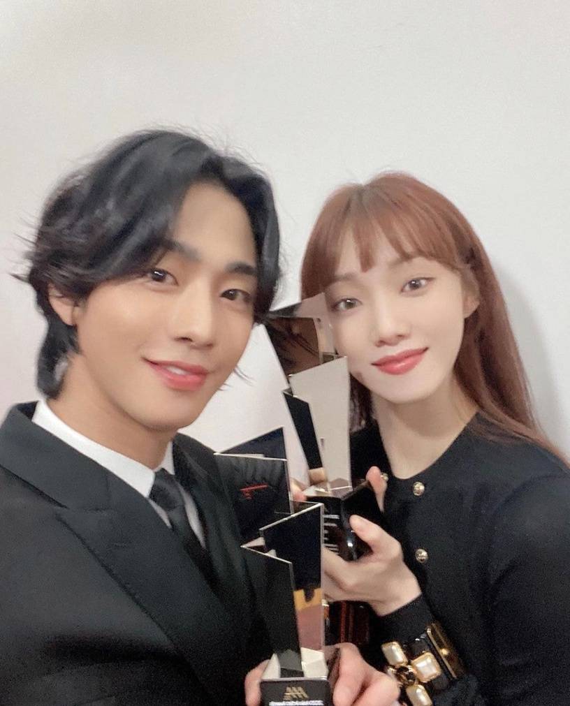 原创2020aaa颁奖典礼12位男神女神金秀贤徐睿知cp合体金宣虎韩素希