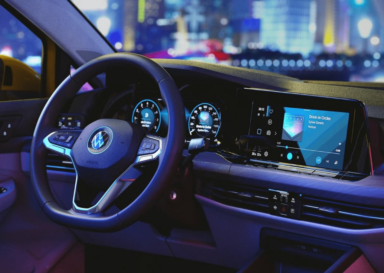 这还是大众吗双联屏保时捷911式电子档把内饰比奔驰还亮眼