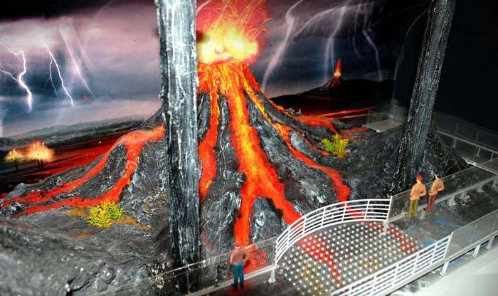 江苏东海大型仿真火山制作喷发环节效果逼真