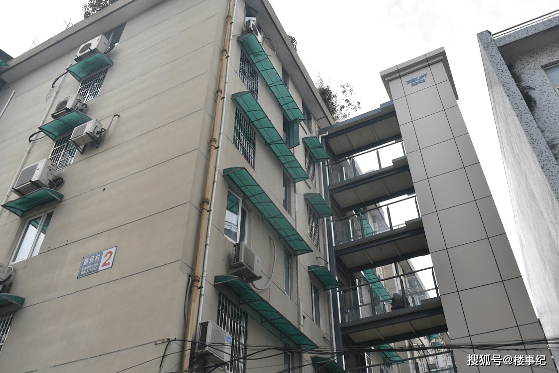 老房子装电梯12楼齐反对1楼提出解决方案3楼以上沉默了