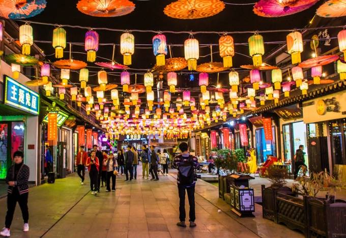 安徽淮北有一座隋唐运河古镇,古色古香,里面还有众多网红小吃