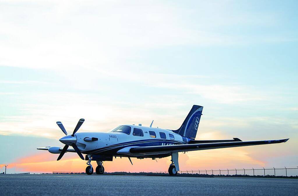 能坐6个人的派珀m600私人飞机,飞行成本低,还适合周末出行