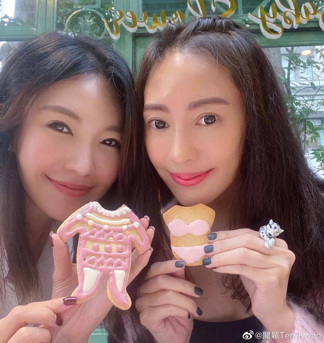 臺灣第一名媛，首富外孫女，婚戒才2000多塊！