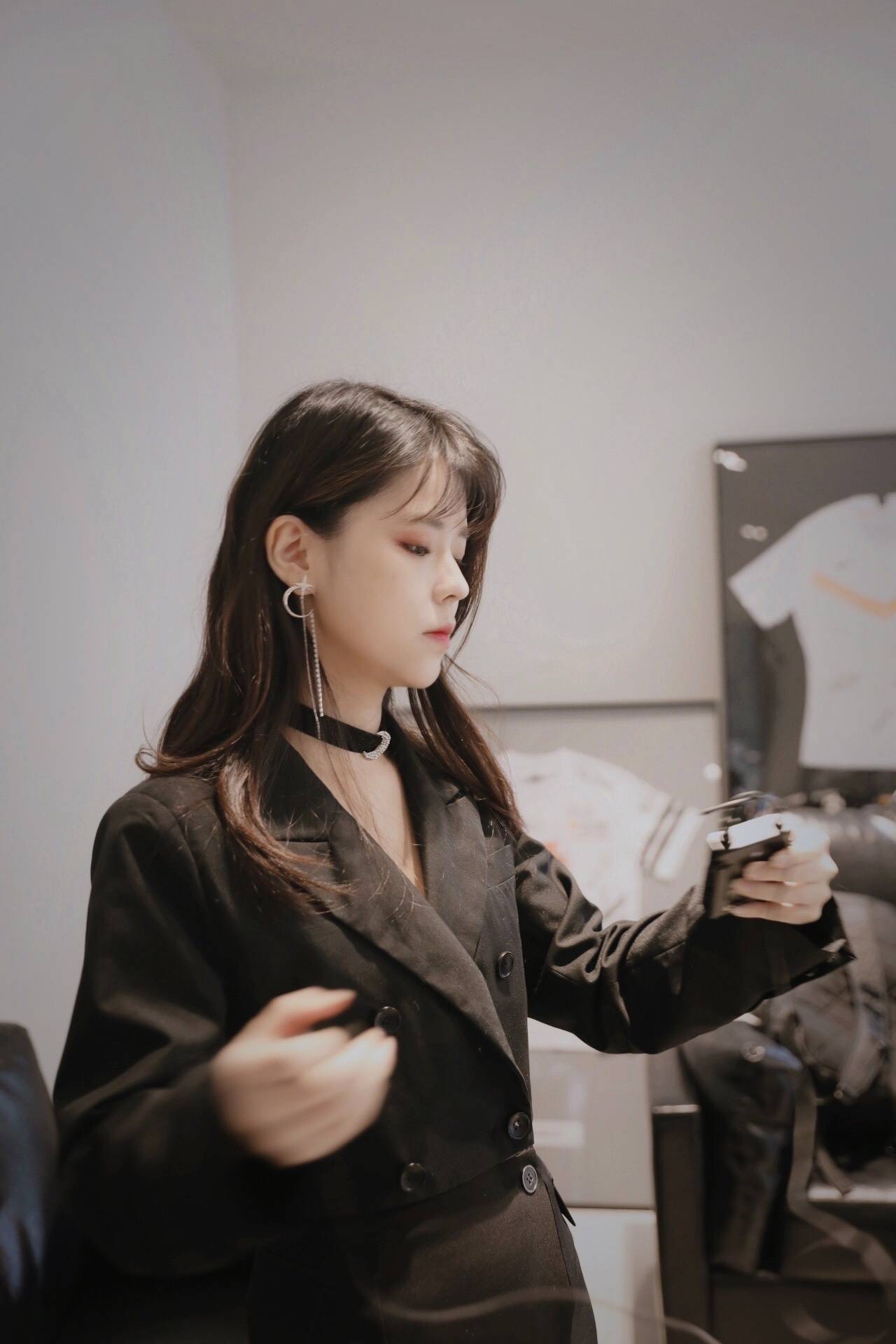 沫子放出6年前cos照,仅仅一个背影,却让无数男粉激动不已