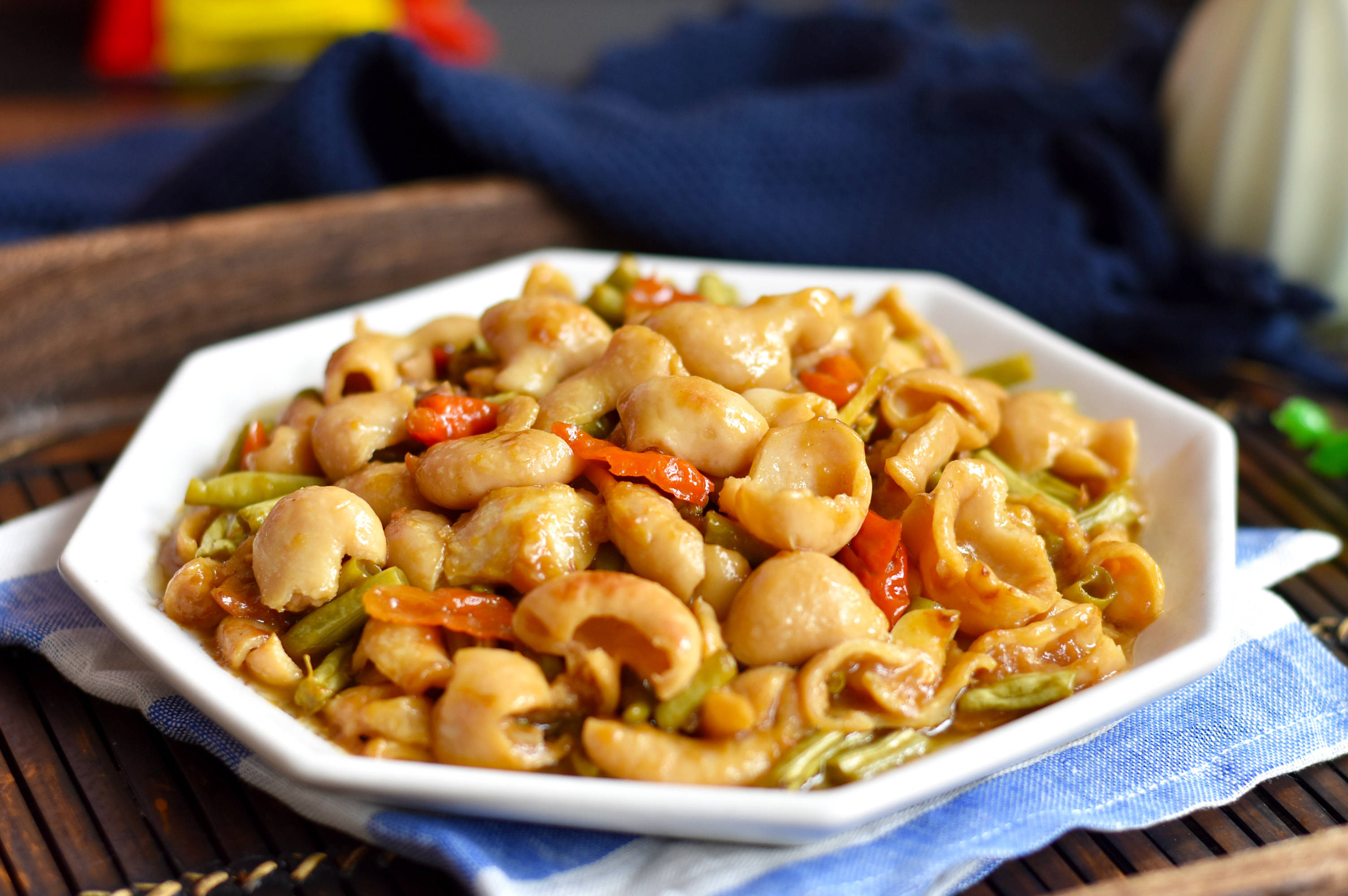 原创清洗猪大肠时,别再加盐了,用这2样,轻松去除腥臭味,干净快捷