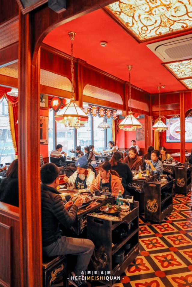 8折起,狂享半个月!郑恺开的火锅店霸气登陆步行街