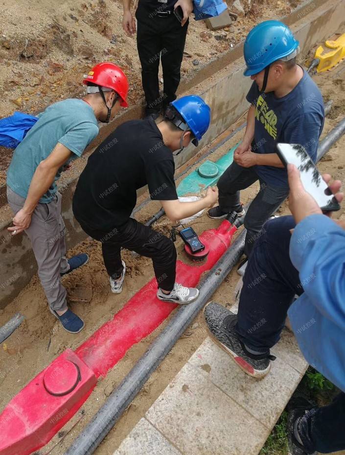 目标|带电电缆识别仪