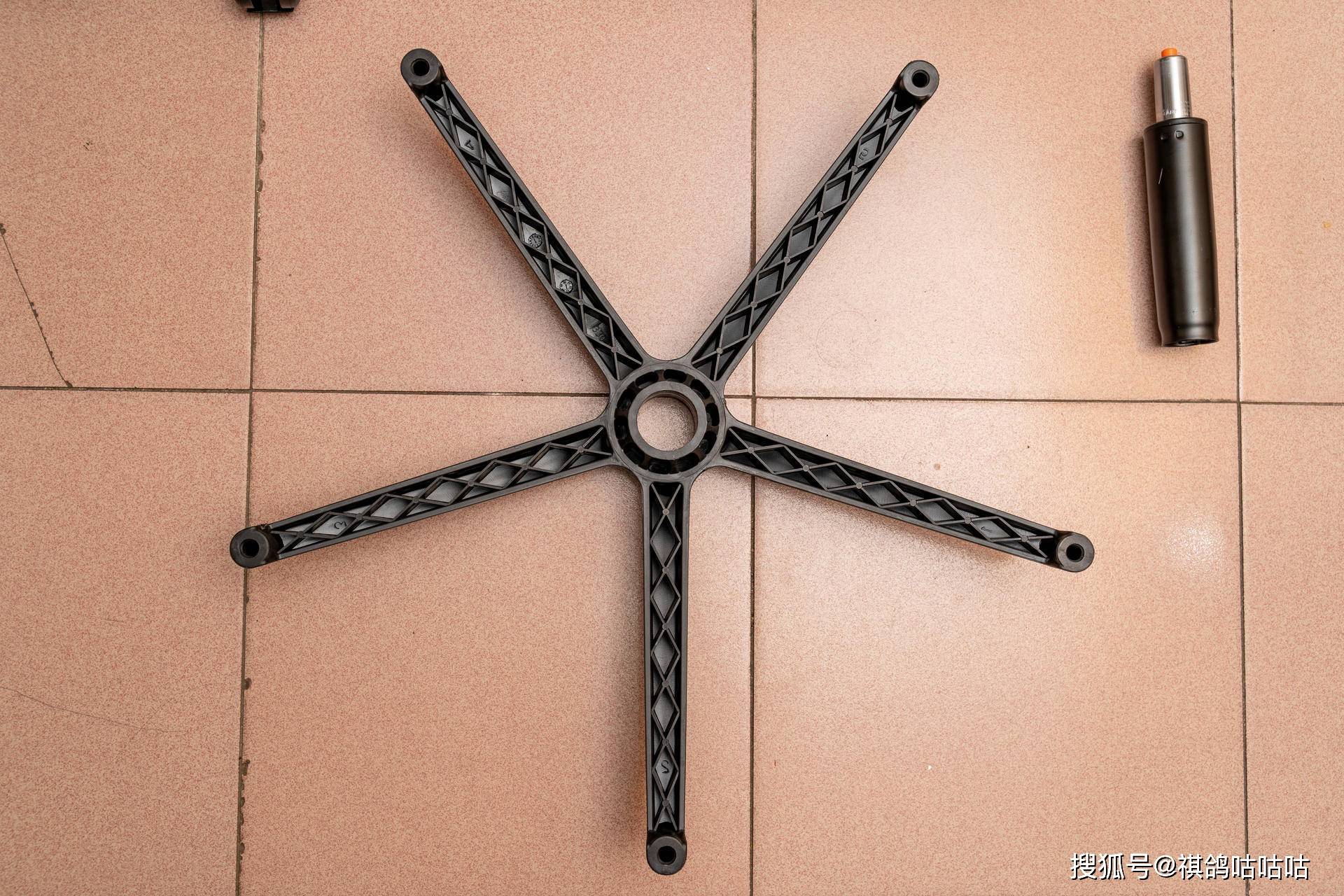 杆是否可查,不行就自己某宝买一个知名品牌的更换,国内比较著名的莱特