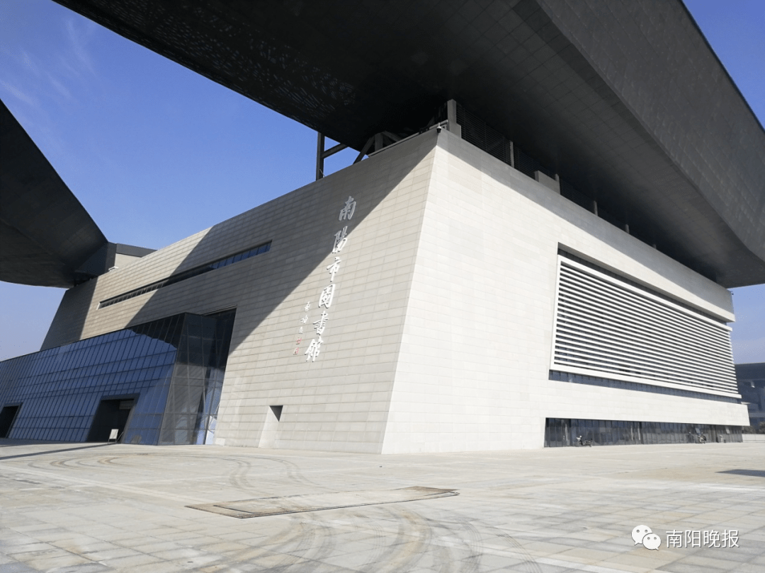 正在进行时!看看南阳市图书馆如何"搬家"