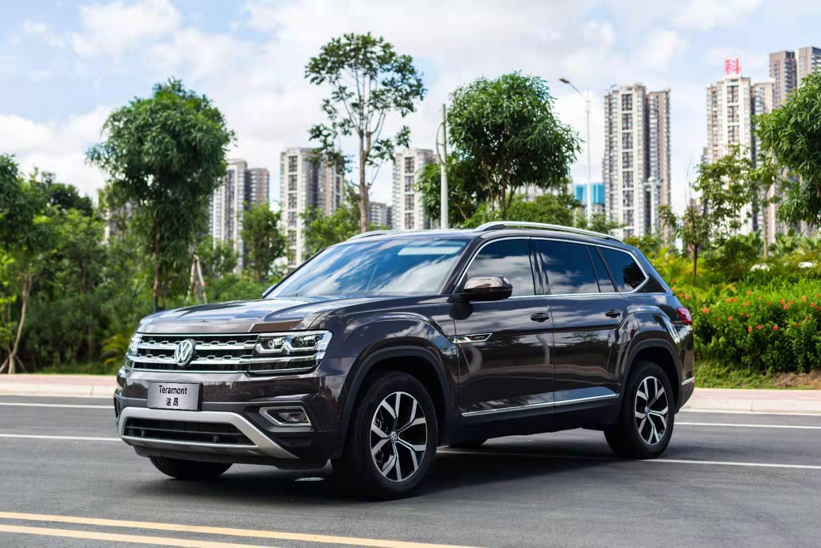 七座车型到底选suv与还是mpv大众途昂vsgl8