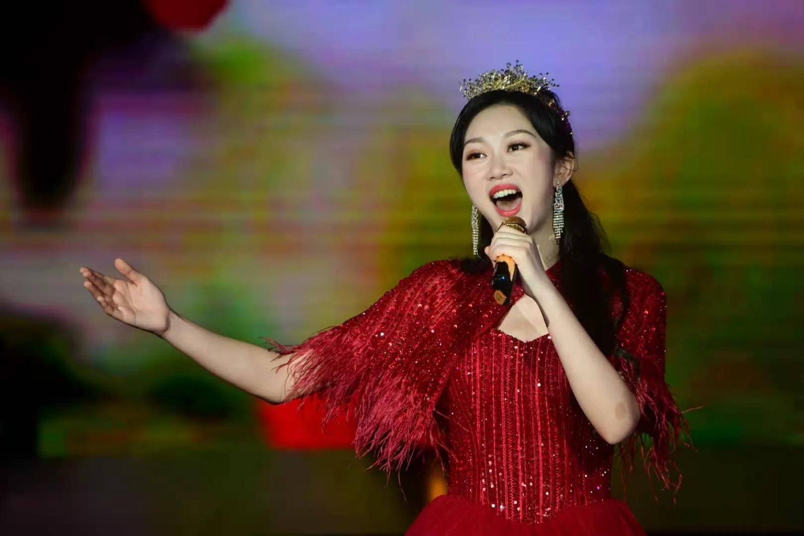 庆祝深圳经济特区建立四十周年/深圳优秀歌唱家音乐会隆重举行