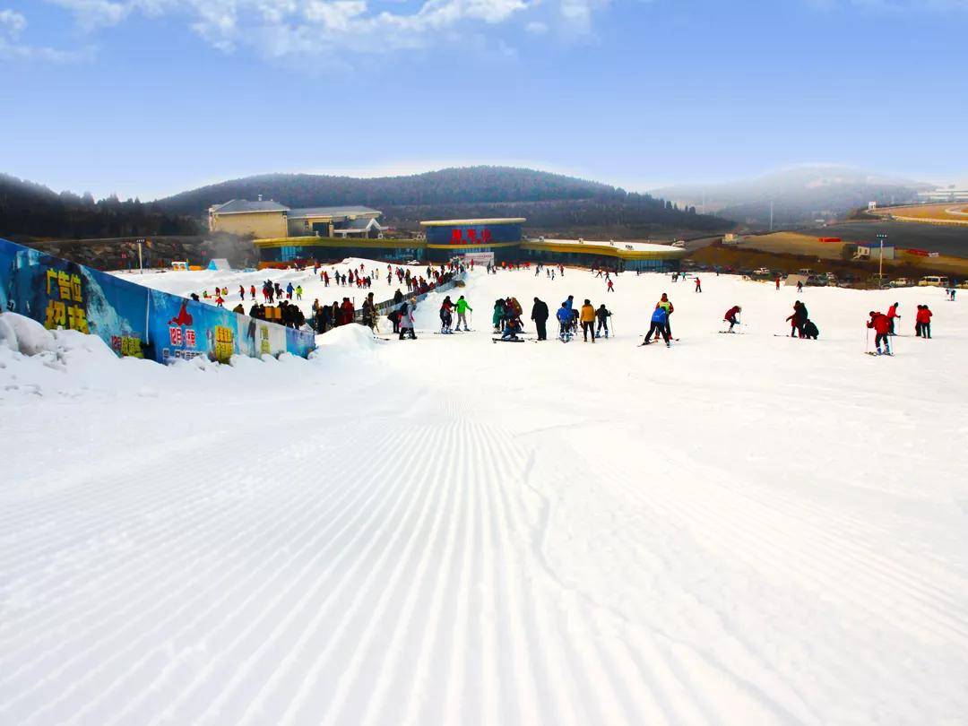 济源乔凹滑雪场图片