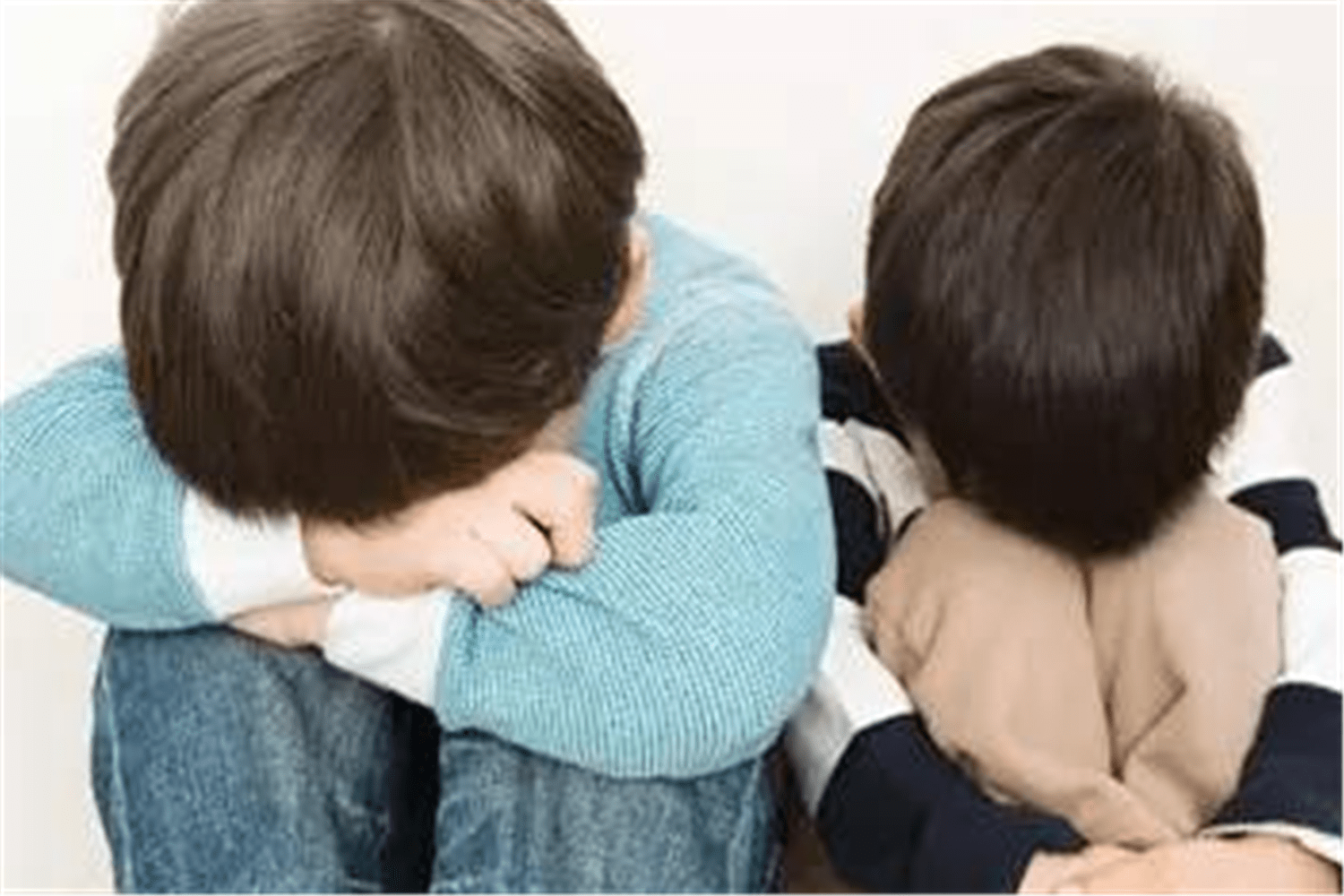 小学生闹矛盾写"绝交信",老师看了都流泪,网友:笑出的眼泪吧