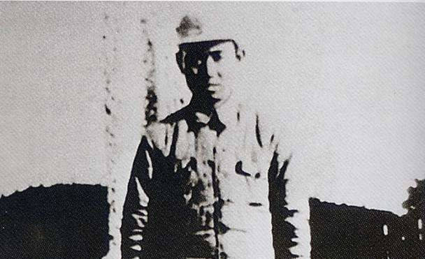 新四军四支队东进誓师大会,高敬亭感动掉下热泪,破例收下慰劳品