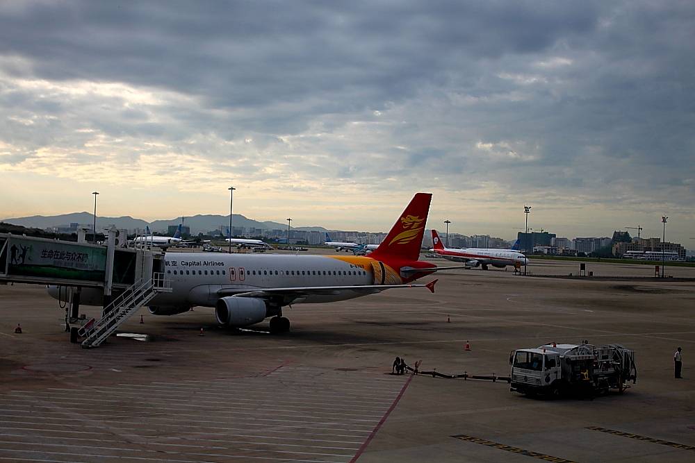 中国距离市中心最近的6座大型机场，不超过10公里，地铁还直达