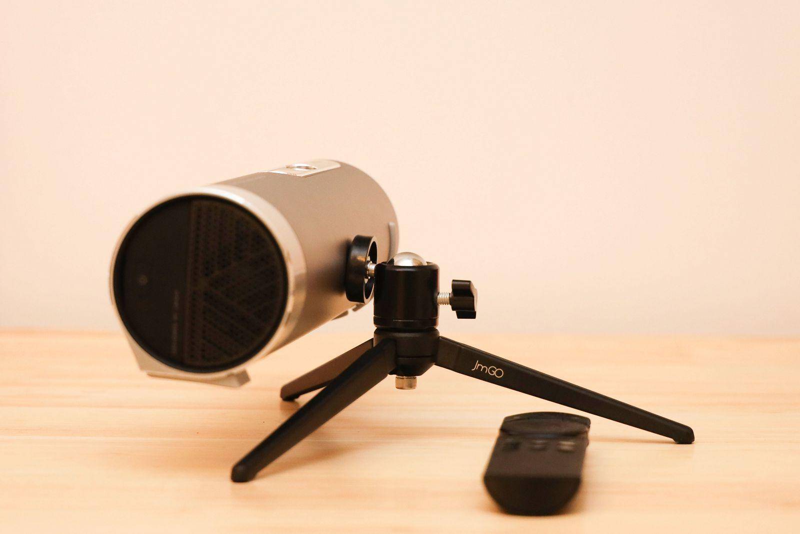 千万别小看小投影也能有大场面坚果p3上手体验