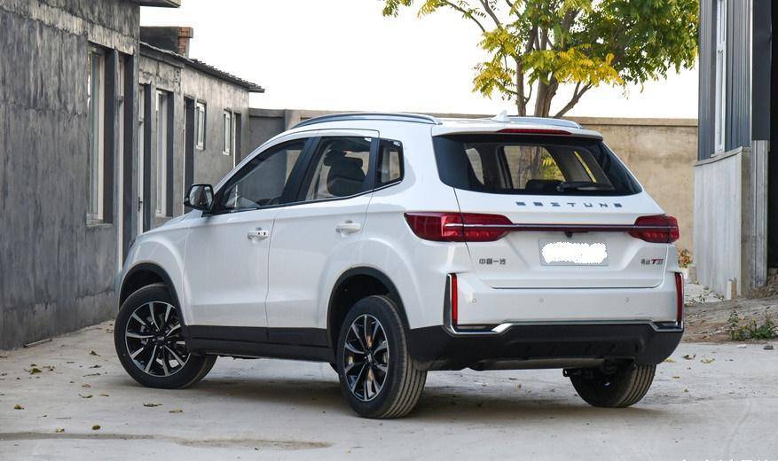 原创最实惠的国产suv,落地6.5万,配1.6l 6at!外观炫酷动感!