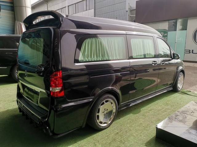 2020款奔驰v250 天津港口现车心动底价开走