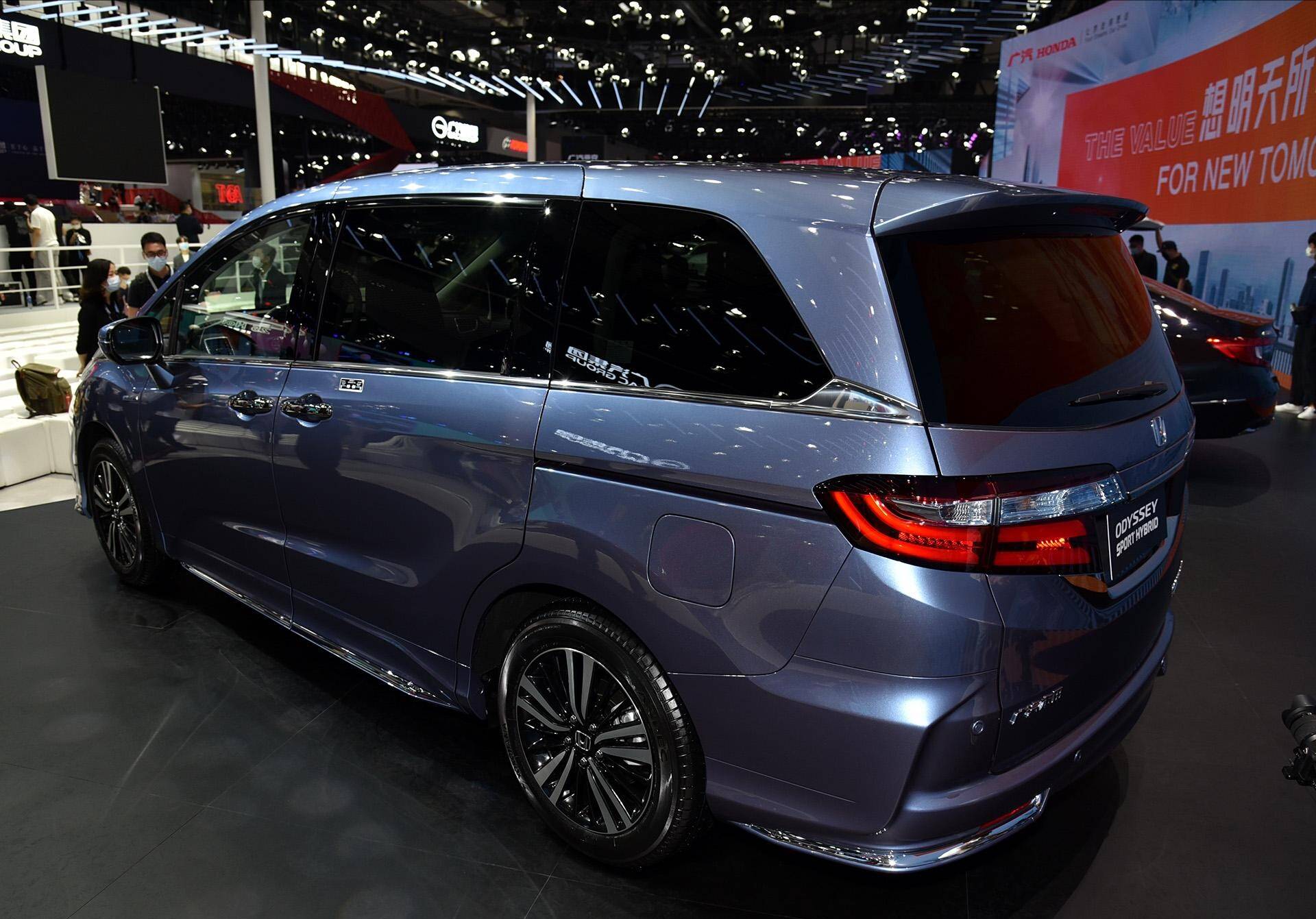 全新混动本田奥德赛20动力油耗仅6升七座大空间真霸气