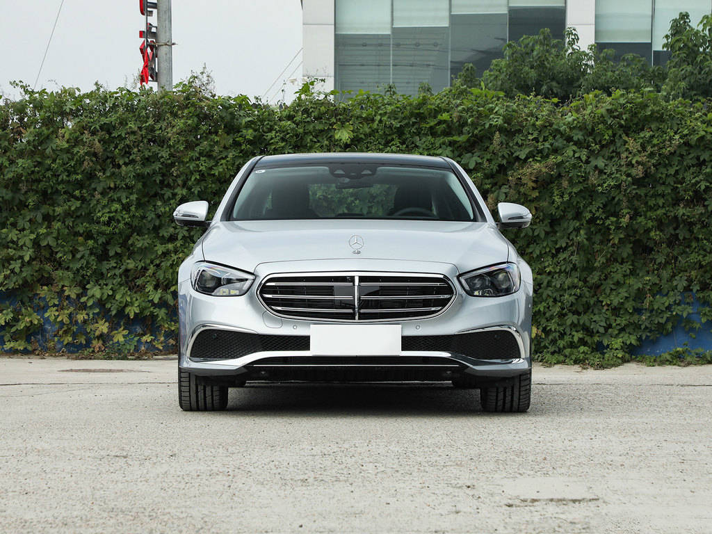 老板更精致还很省油的奔驰新车感兴趣吗