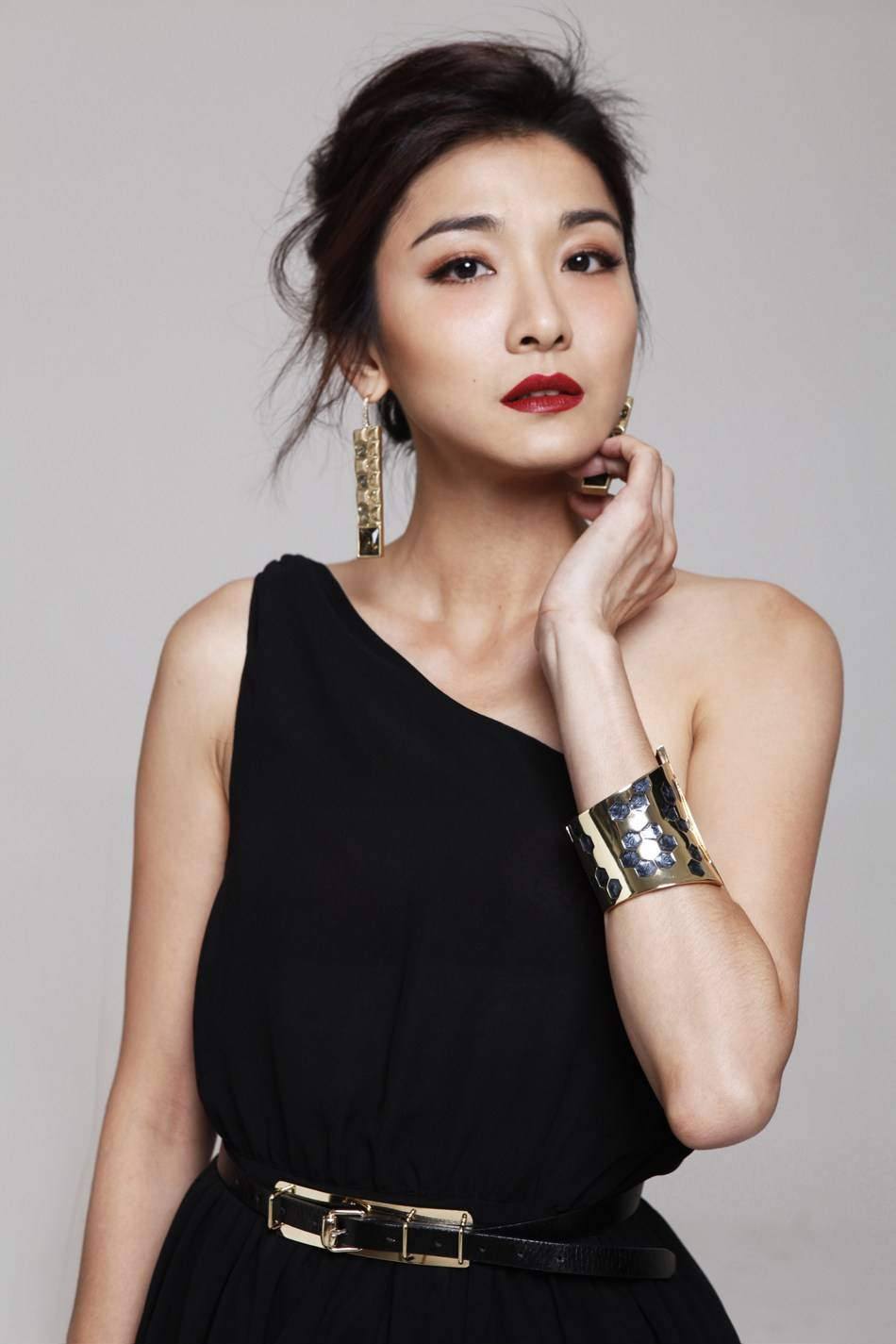 原创真美人不畏素颜女神江祖平素颜亮相网友真心不像42岁