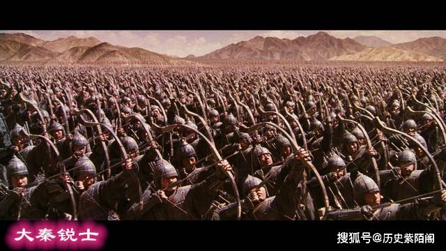 秦国强弩所发出的长箭便已经侵袭而来,漫天箭雨如暴风骤雨般向韩军