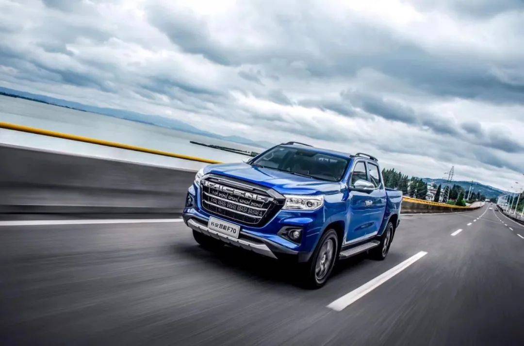 起步价10万以内的大皮卡来了长安凯程f70自动挡上市售998万起