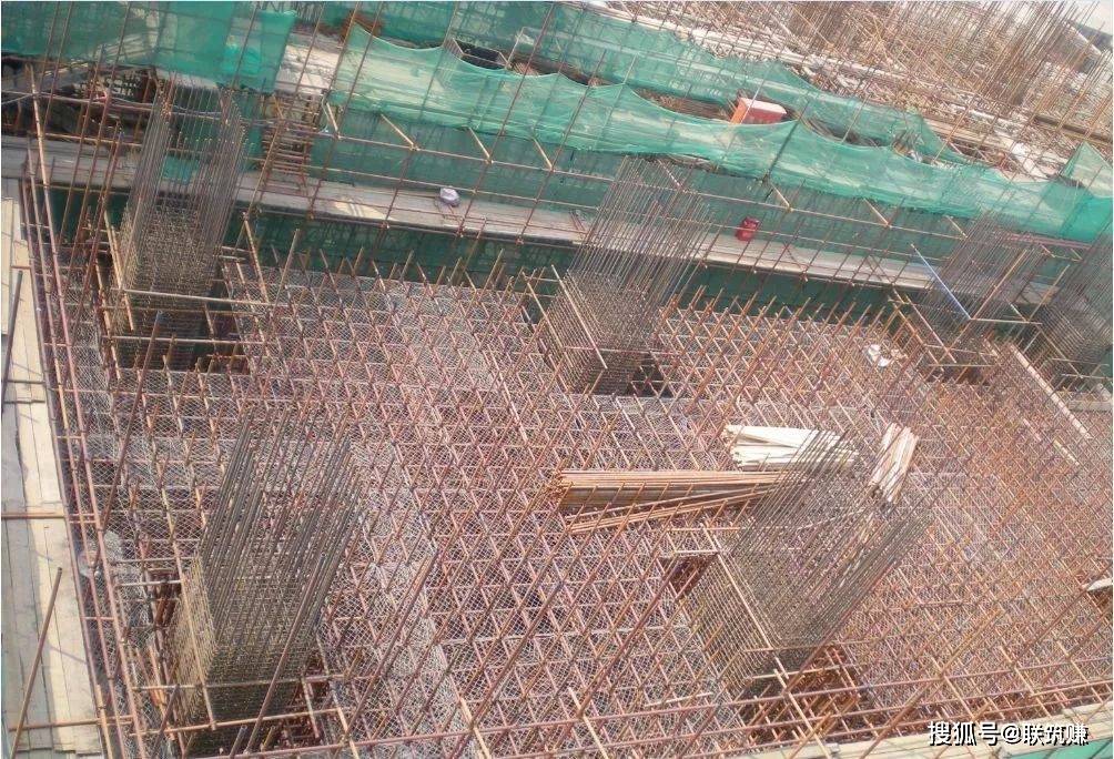 25日浙江一在建工地发生脚手架坍塌事故已致2人遇难