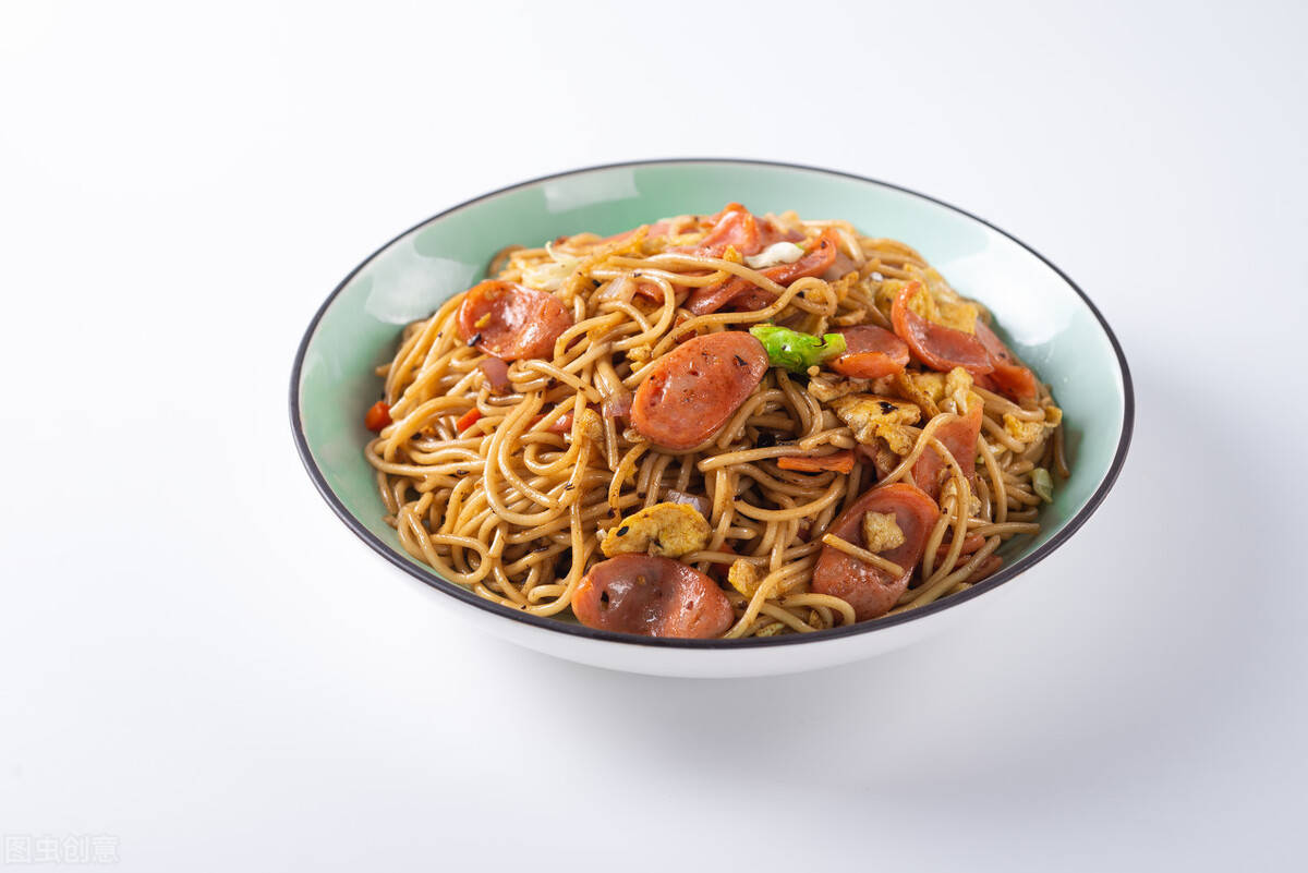 炒米粉,10分钟快手美食,做法简单的家常菜,顺滑爽口的美味