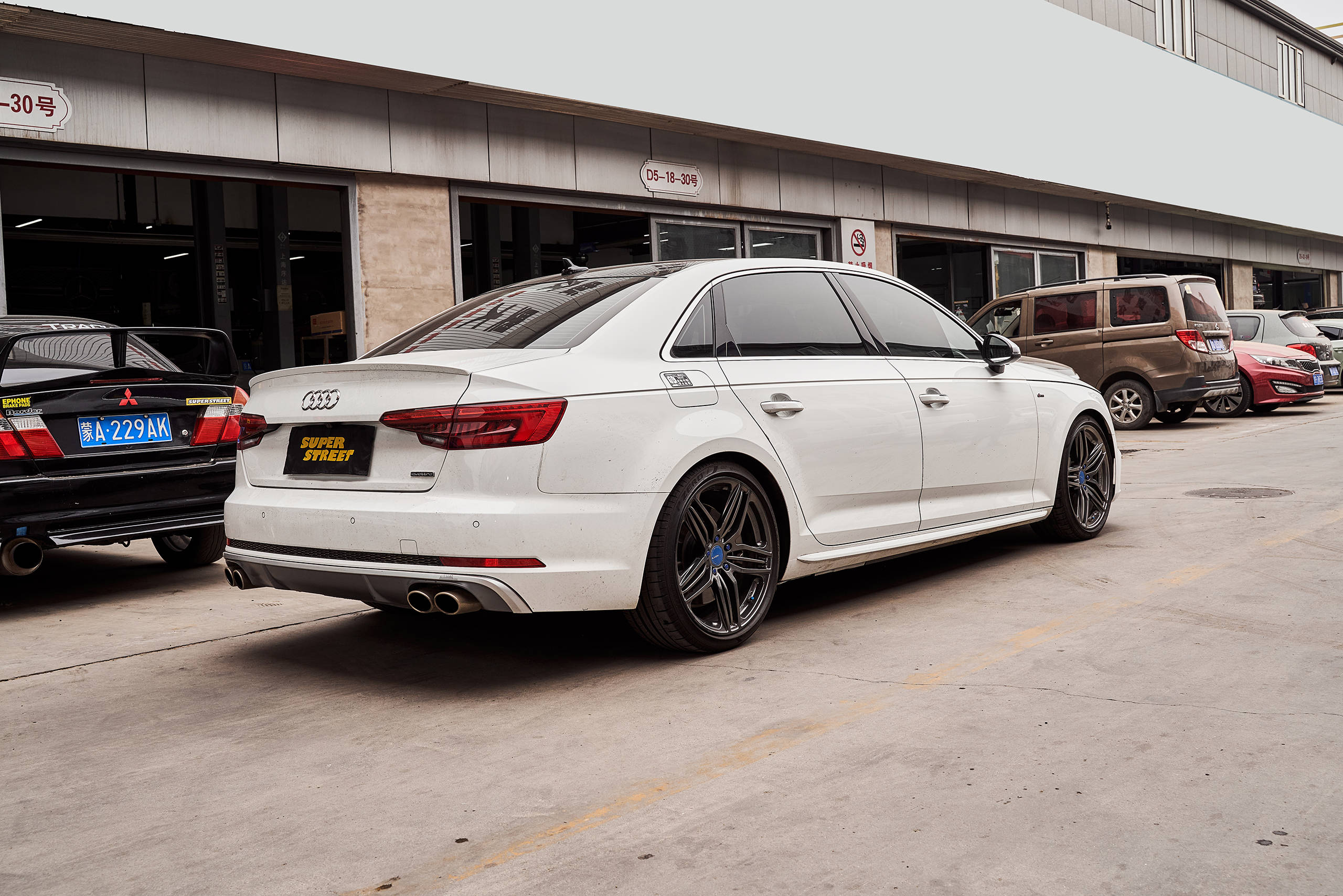 奥迪a4lb9精致保养摩特机油ngk钌铂金火花塞gunk空调清洗