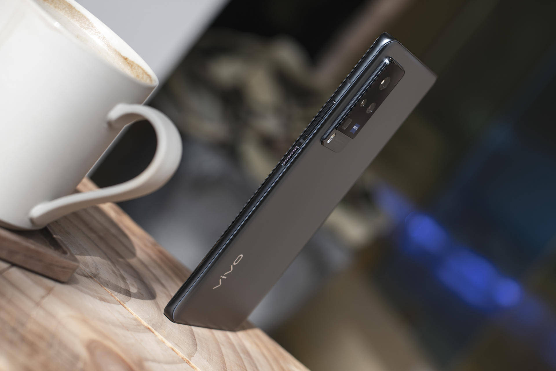 vivox60pro体验携手百年蔡司华为徕卡终于有了对手