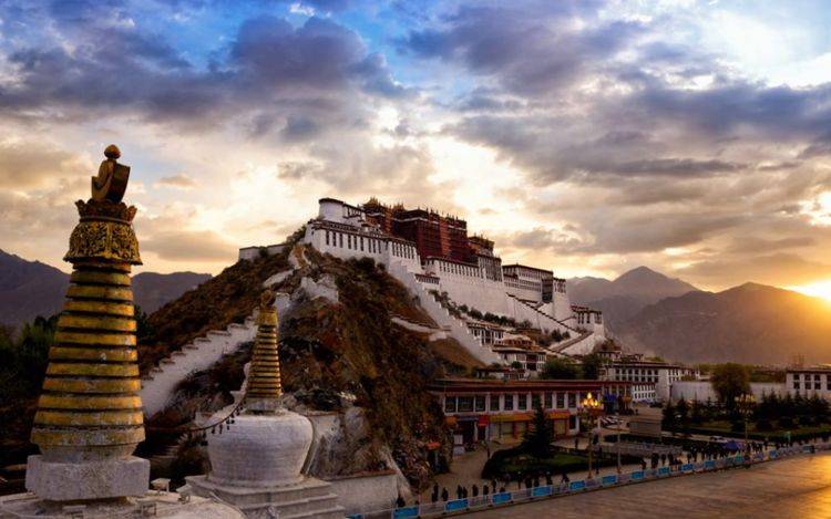 勇敢者的挑战，离天堂最近的地方，西藏的美不可想象