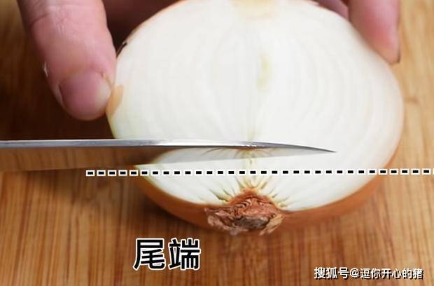 大厨的洋葱不流泪切法!纵切、横切的优缺点与技巧解析_根部