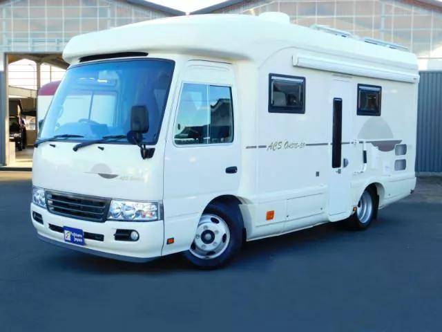 日野中巴房车真少见!4.0l动力 自动挡,空间不输丰田考斯特