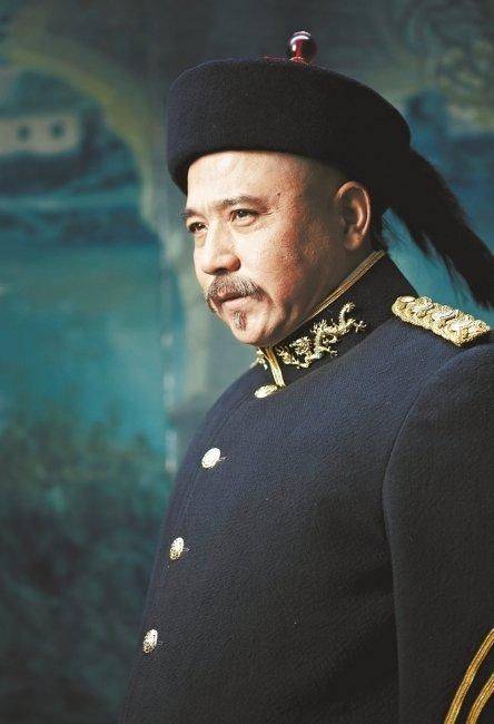 孤儿赵秉钧,命苦志气大,53岁当上总理,只是结局太惨