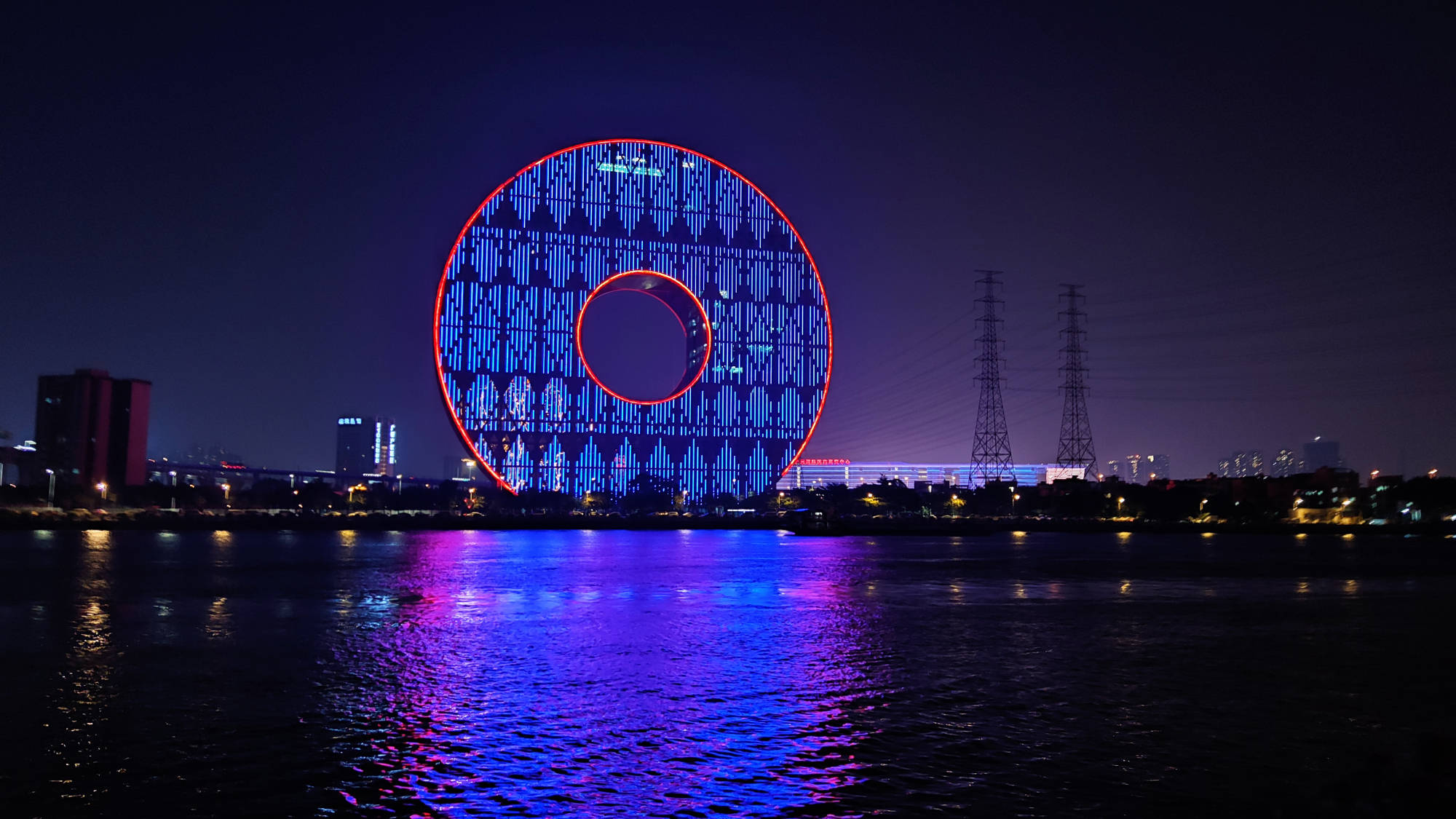 原创广东第1大城市的纷争,非得把广州挤出一线?不可能发生的事