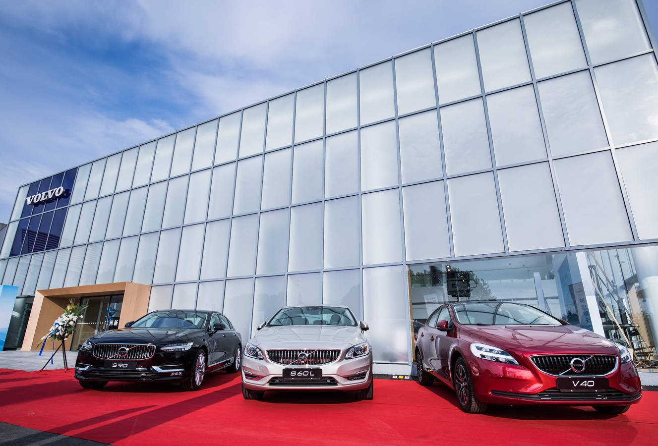 交车不只是戴朵大红花拍个照这几个地方要检查谨慎点不吃亏