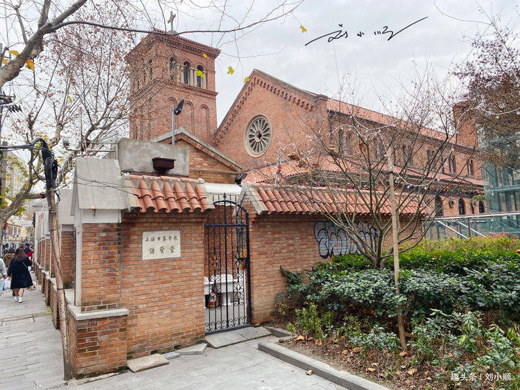上海唯一的罗马式教堂，就在“新天地”附近，很多游客都没注意到