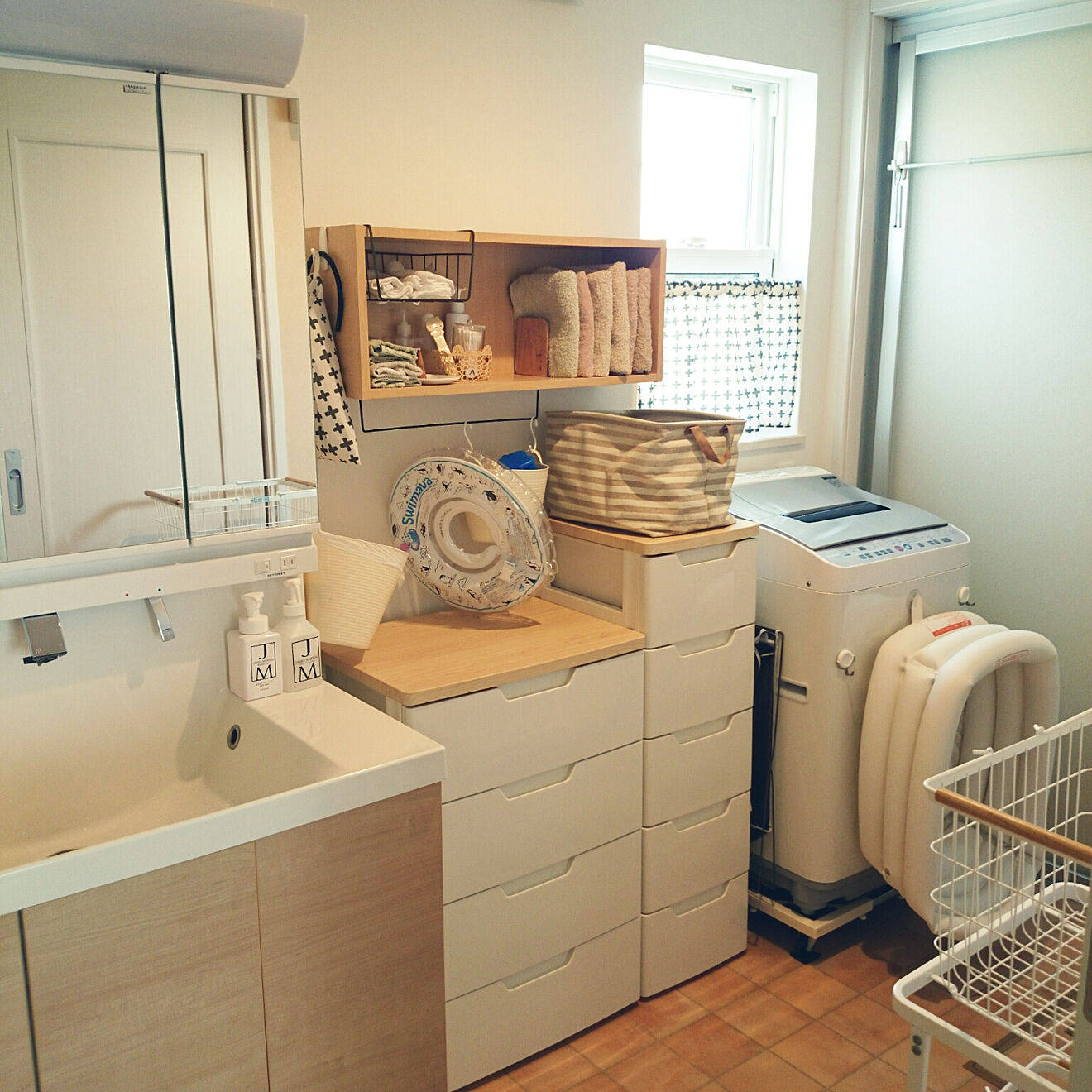 为什么日本主妇喜欢有家政间?挤出3㎡做家政间真的好用_工具