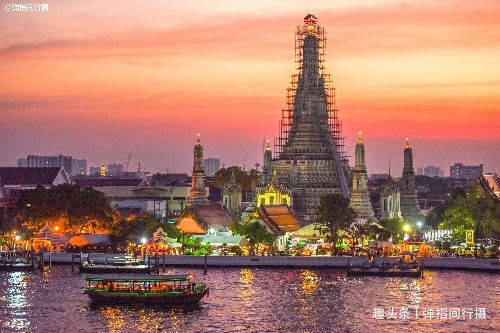 泰国最特别的寺庙，号称“曼谷埃菲尔铁塔”，却有着浓浓中国元素