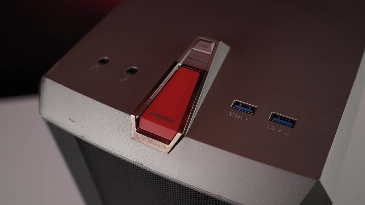 七彩虹igame m380游戏整机评测_测试