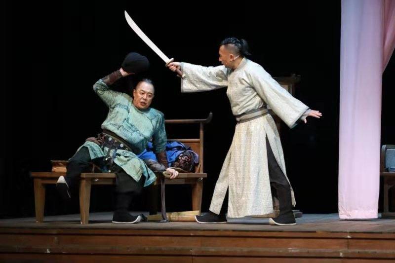 张国立,张铁林再携手,豪华阵容来厦演绎话剧《我爱桃花》