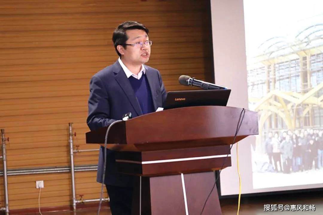 67郭巍多角色跃迁多维度发展