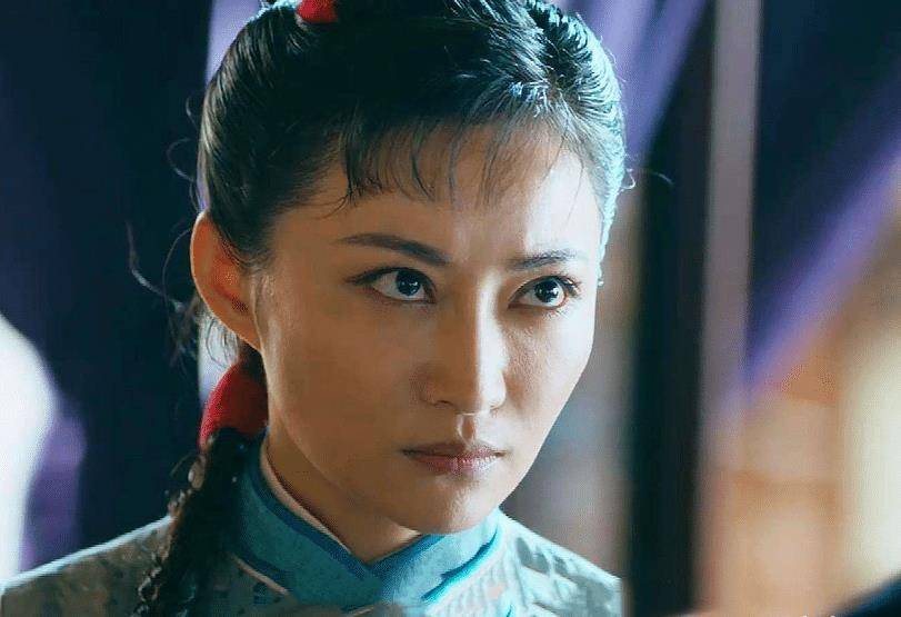 《觉醒》悬疑谍战剧,柔情与残酷交融,在爱与大义中完成人生脱变