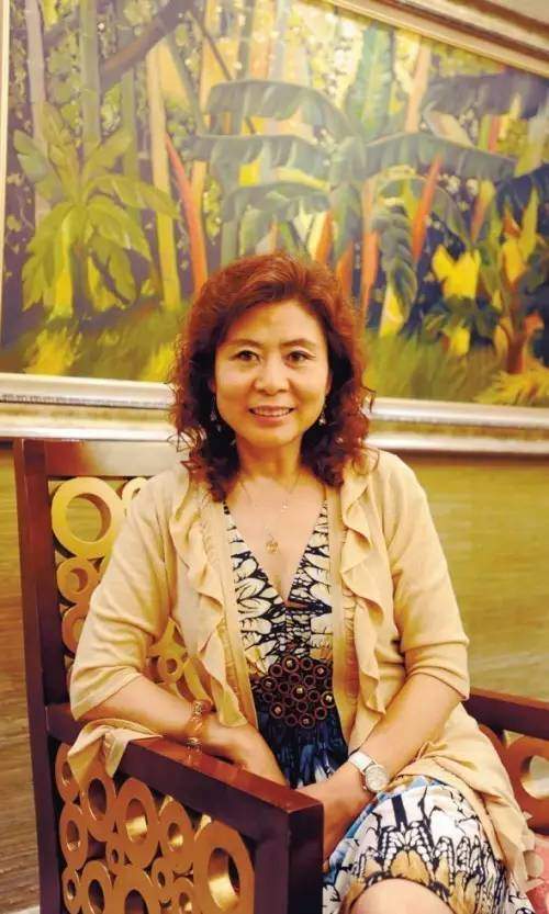 周秀兰那时郎朗年纪小,无法体会父母的思子之情.