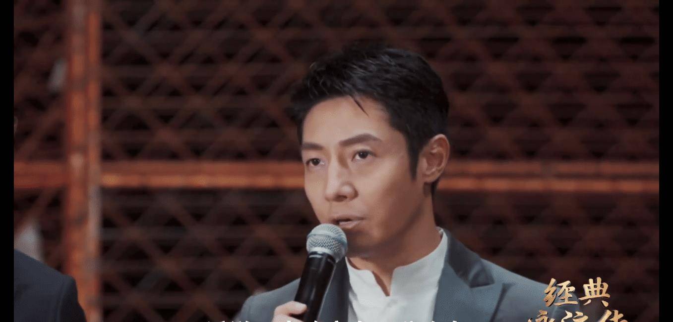 康辉年轻的照片一放出来就让尼格买提大呼:"好嫩",而撒贝宁就表示跟